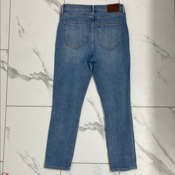 Denim Forum Lola High Rise Skinny - Picture 2 of 7